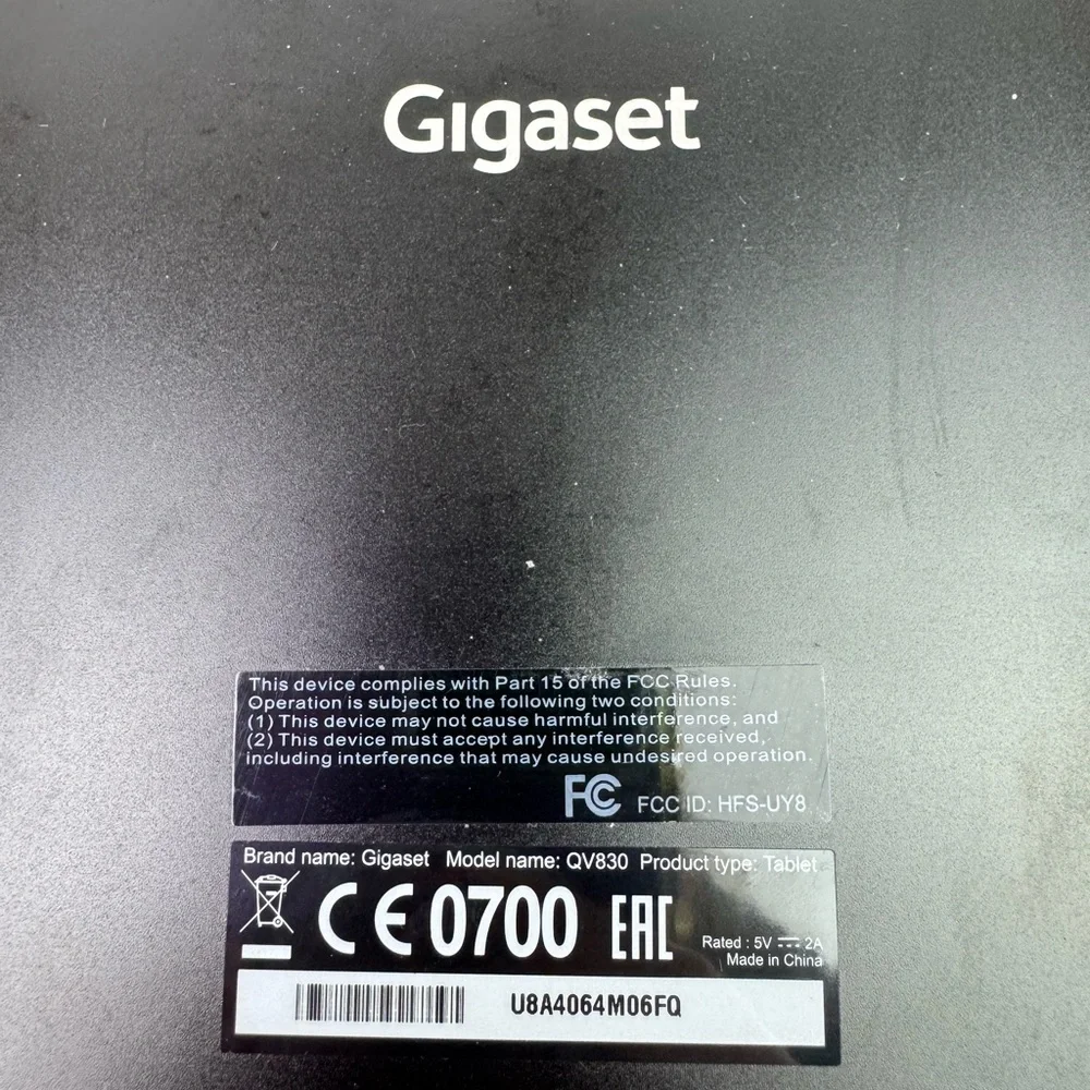 Gigaset Android 8 Inch QV830 8GB Black LCD Tablet With Black Case Tested Working